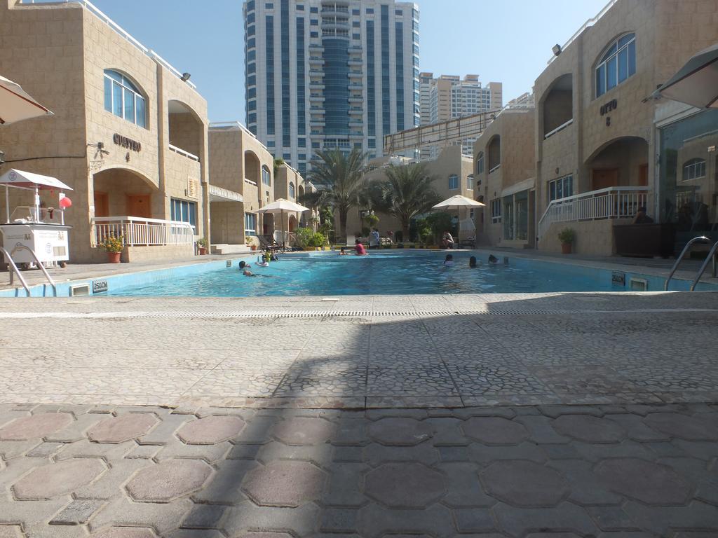 Verona Resorts Sharjah Exterior foto